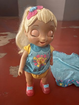 Baby Alive Martina Crece de Verdad Hasbro