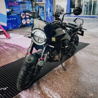 Husqvarna Svartpilen 125 2024