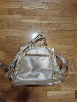 Mochila dorada Nueva