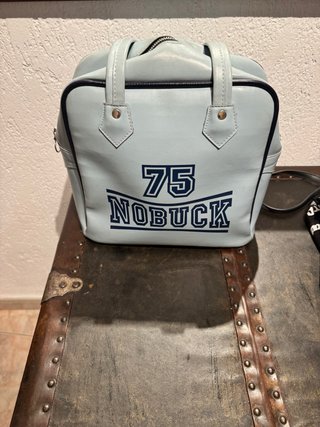 Bolso vintage azul y blanco
