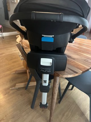Seggiolino auto Bugaboo Nuna Turtle con Isofix