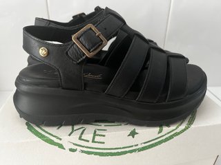 Sandalias Panama Jack Naila Piel Negra