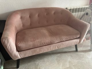 Sofá de 2 plazas rosa de terciopelo