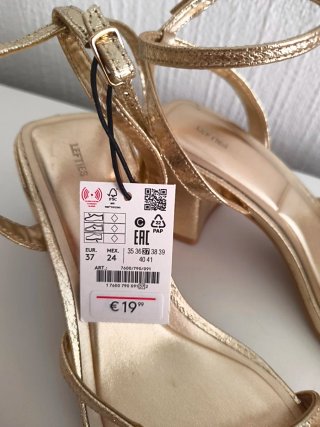 Sandalias doradas Lefties talla 37