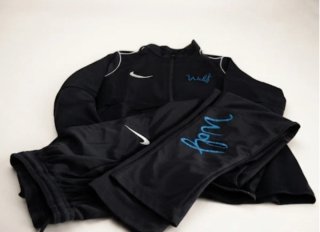 Conjunto deportivo Nike Wolf Club