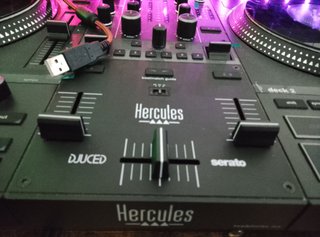Hercules Impulse T7 Giradischi DJ