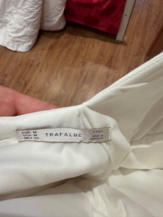 Vestido blanco con volantes