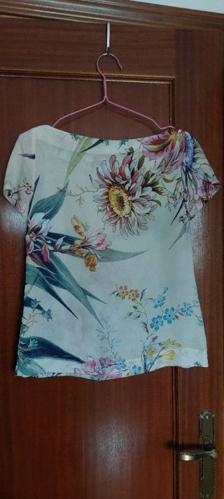 Blusa Zara Estampada Flores Talla XS