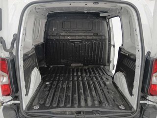 Peugeot Partner Furgon BlueHDi 100 S&S Pro Standard 600kg 73 kW (98 CV)
