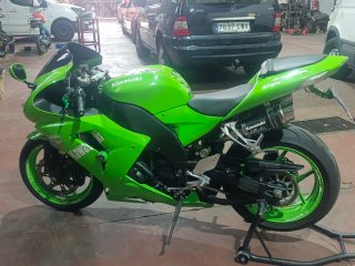 Kawasaki ZX10R Verde