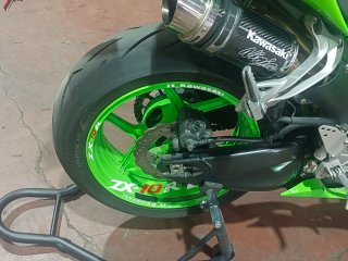 Kawasaki ZX10R Verde