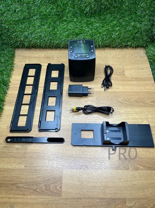 Scanner per negativi e diapositive DIGITNOW con schermo LCD
