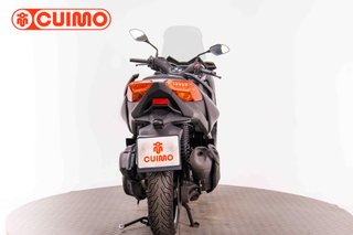 YAMAHA XMAX 125