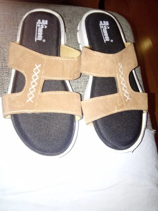 BAJADA DE PRECIO+ REGALO. SANDALIAS PLANAS N° 39