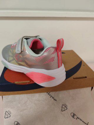 Zapatillas Champion niña plateadas y rosas