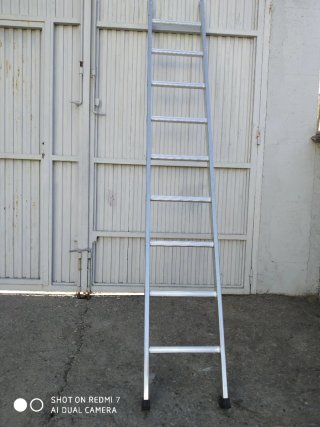 Escalera de aluminio