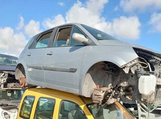 Renault paragolpes del grand scenic 1.9 dci 362177