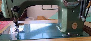 Máquina de coser Refrey Transforma