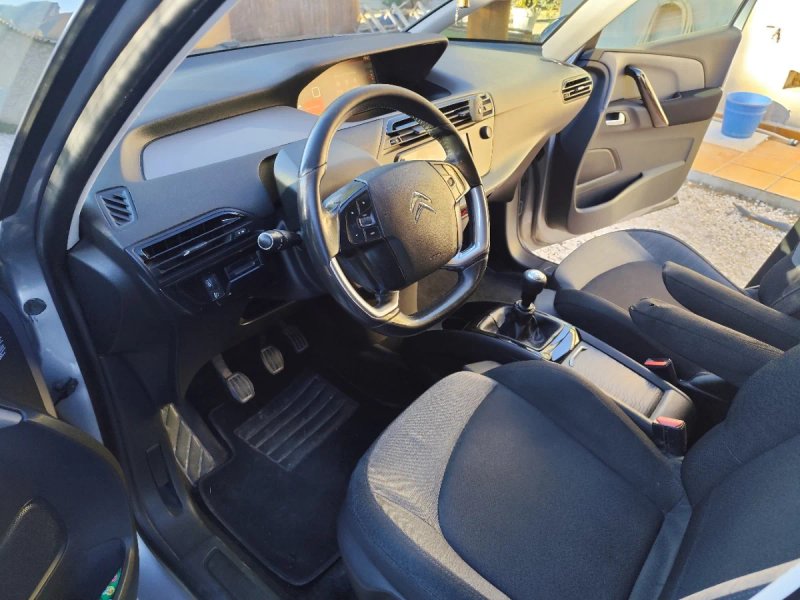 Citroën C4 PICASSO 1.6 BlueHDI S&S Live EAT6 2018, foto 2
