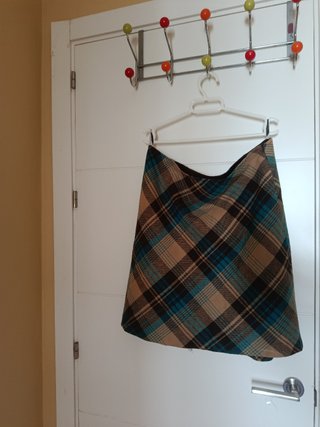 Falda de invierno a cuadros