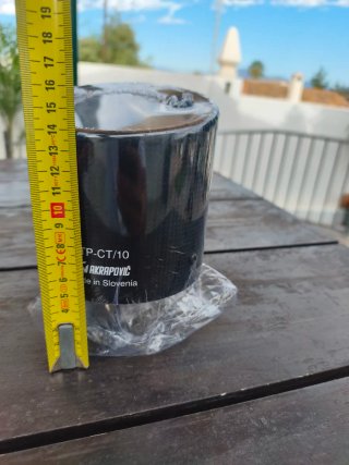 Cola Akrapovic Carbono