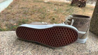 Tênis Vans bege, usados 1x, como novos