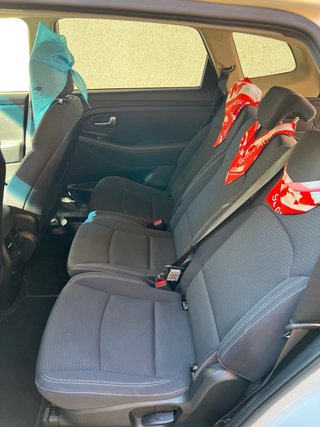 KIA Carens 2018