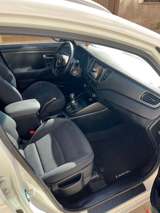 KIA Carens 2018