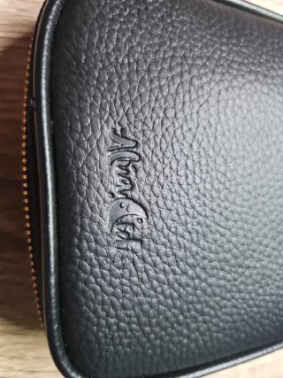 Funda de cuero para plumas