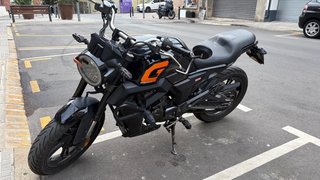 Zontes GK1 Negra