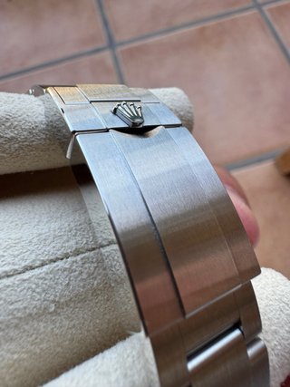 Rolex Explorer 224270 40mm