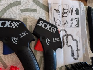 Scalextric Compact: Pista y Coches