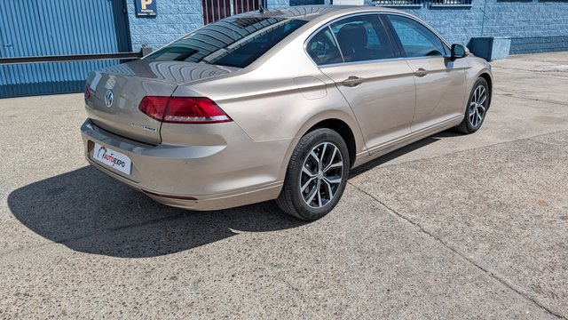 Volkswagen Passat 2016