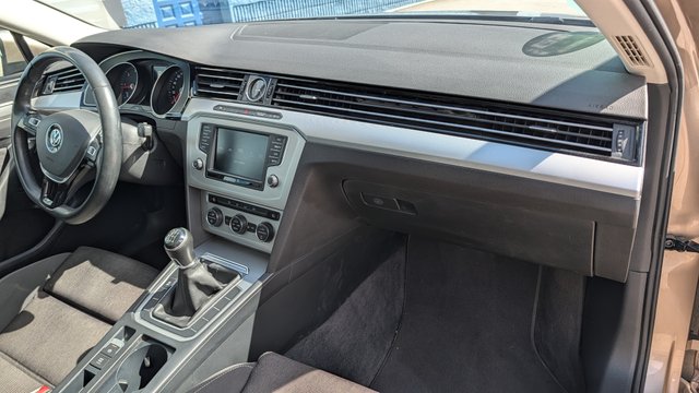 Volkswagen Passat 2016