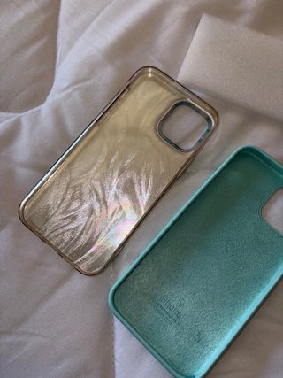 2 Fundas iPhone 12: Azul y Tortugas