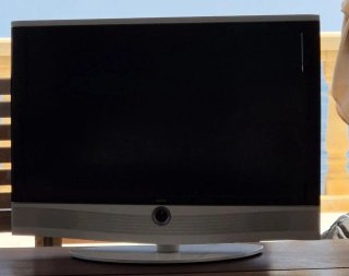 TV Loewe Art 32 Blanco