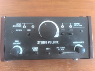 Controller per monitor Palmer