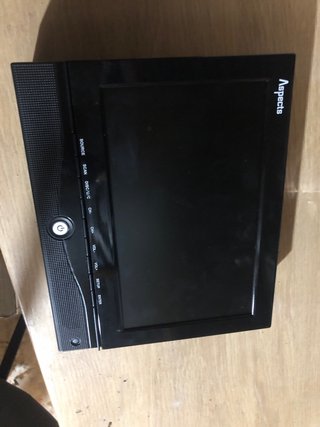 TV Portátil LCD 9 DVD + TDT y toma mechero