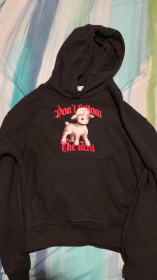 Sudadera Bershka Negra con Estampado