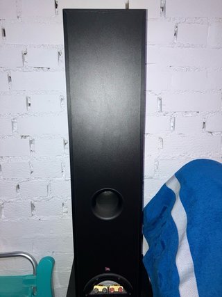 Altavoces KEF Negros