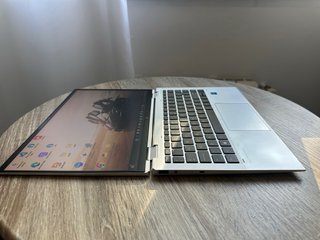 HP Elitebook x360 1040 G8 Táctil