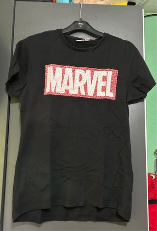 Camiseta Marvel Negra Talla XL