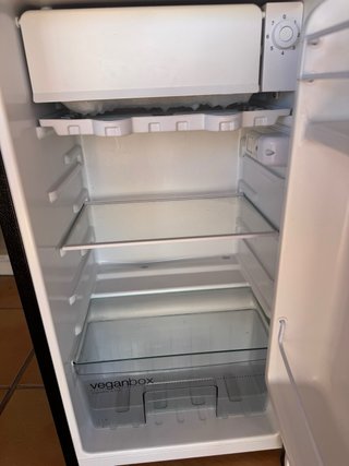 Nevera bajo encimera 90L