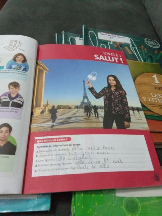 Les reporters 1 au coeur du monde francophone. ...
