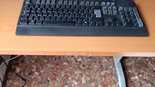 Teclado Lenovo Negro y Gris