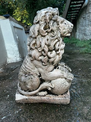 Escultura León Piedra 60cm