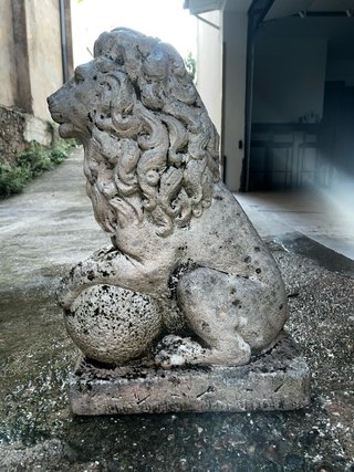 Escultura León Piedra 60cm