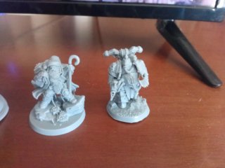 Miniaturas Resina WH40k Varias