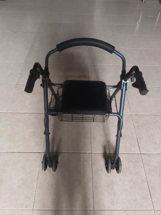 ANDADOR PERSONAS MAYORES