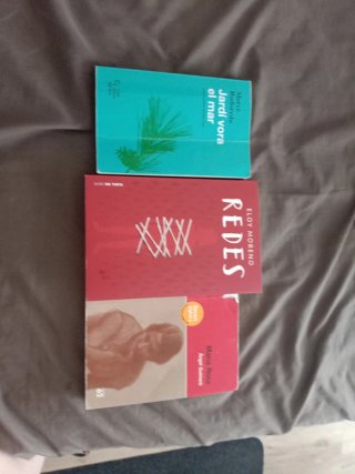 Libros lectura redes, jardi vora el mar María Ros